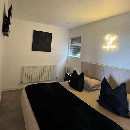 Terfyn Hall Aquarium Apartment 1 Prestatyn Buitenkant foto