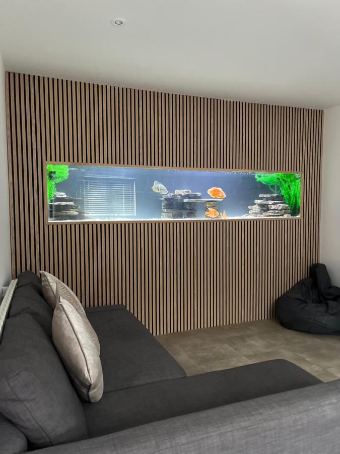 Terfyn Hall Aquarium Apartment 1 Prestatyn Buitenkant foto